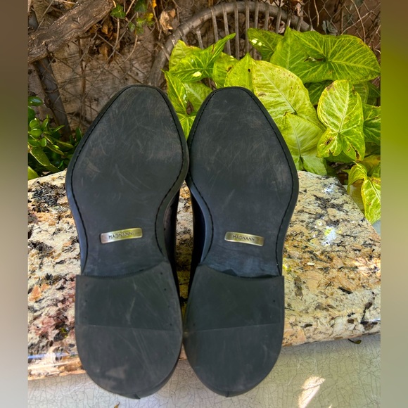 - Magnanni🔴black leather Oxfords men’s Size 10.5 D - Picture 12 of 12